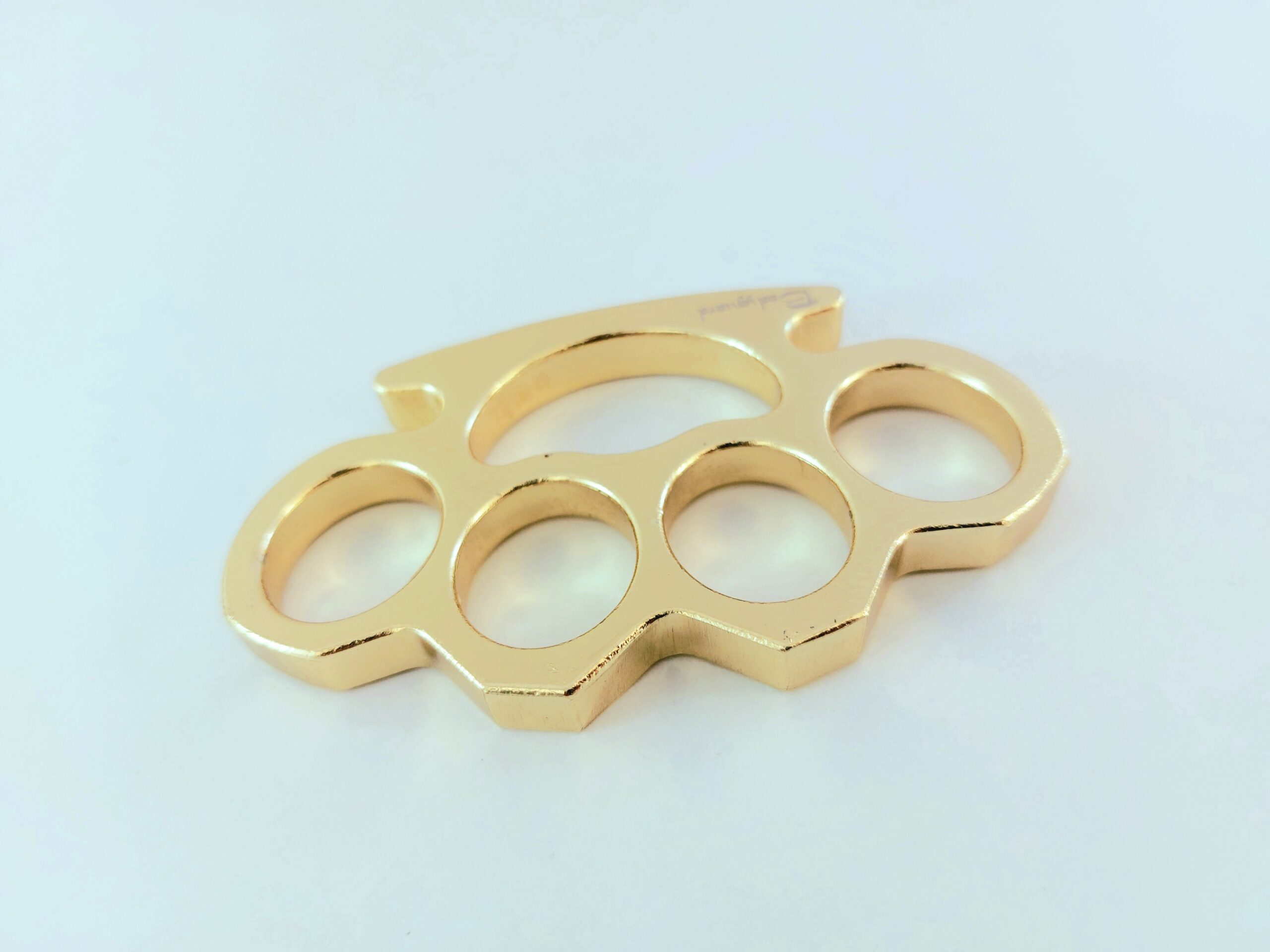 Масивен метален бокс златист цвят - Bodyguard