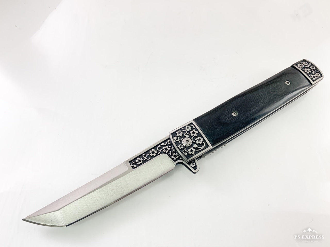 Сгъваем автоматичен джобен нож с черни дървени чирени и танто острие