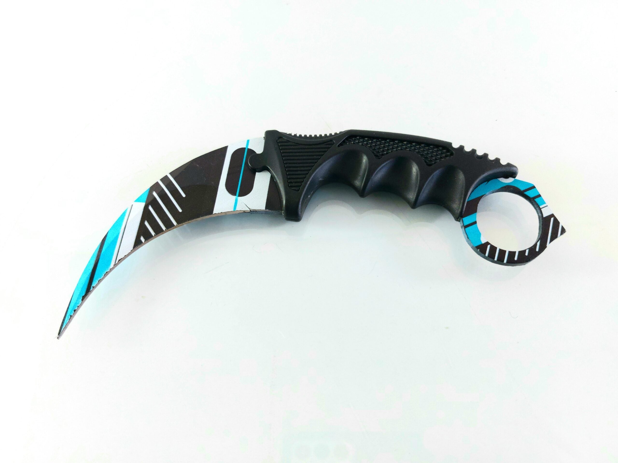 CS GO - karambit Abstractio SKIN карамбит остър като бръснач