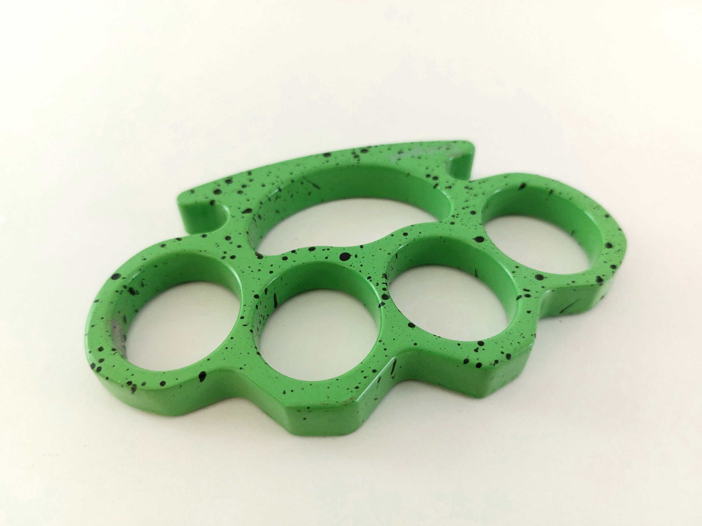 Масивен метален бокс фосфорно зелено покритие черни пръски - Bodyguard