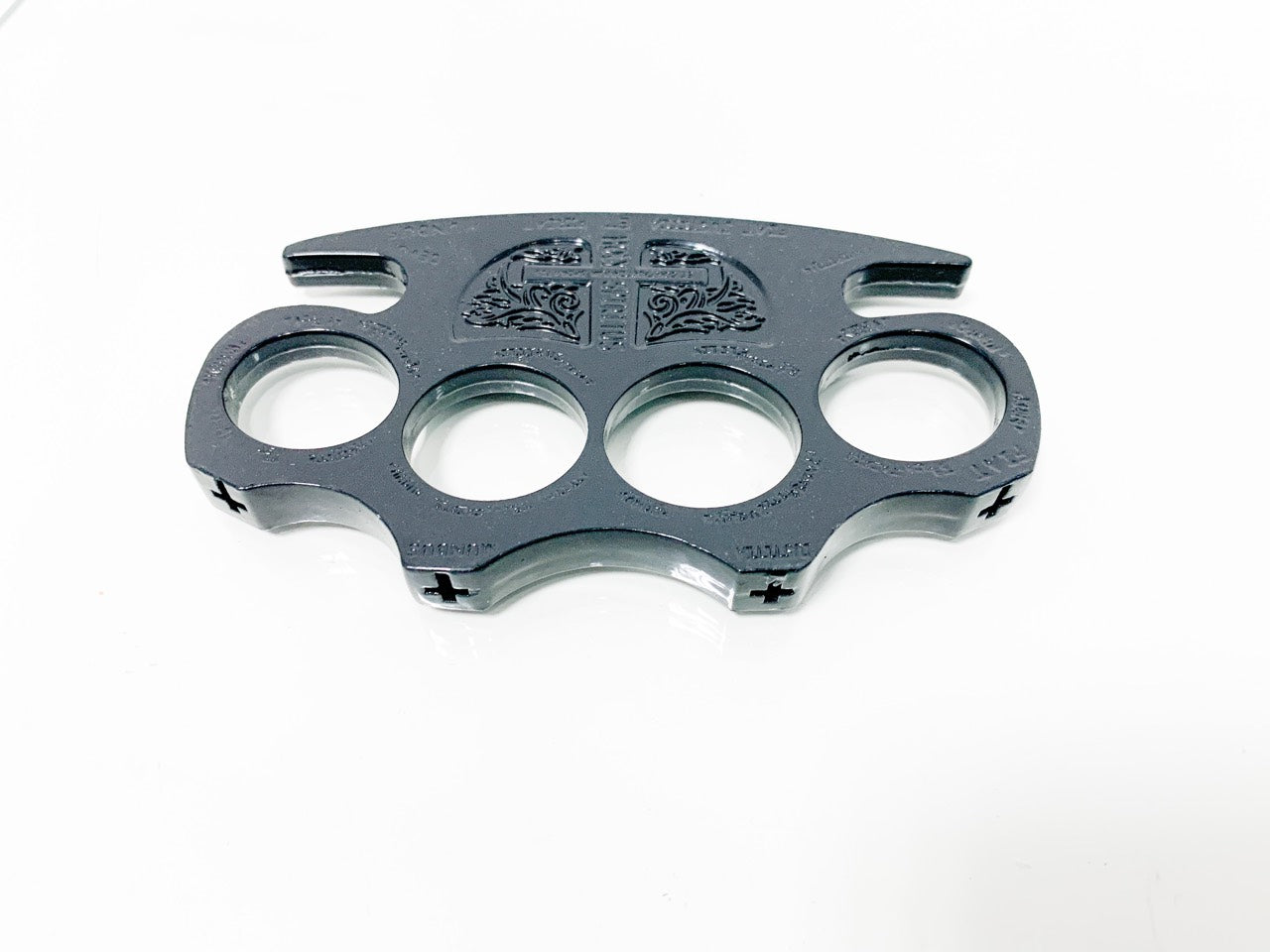 Масивен метален бокс черен с латински надписи и кръстове