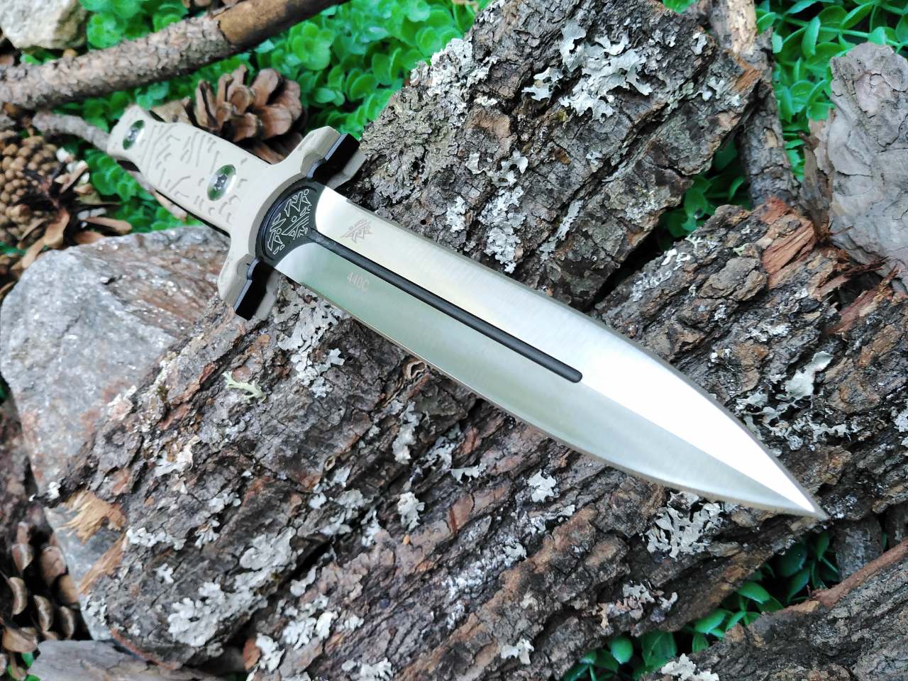 Кама масивна и тежка Boker Steel 440C