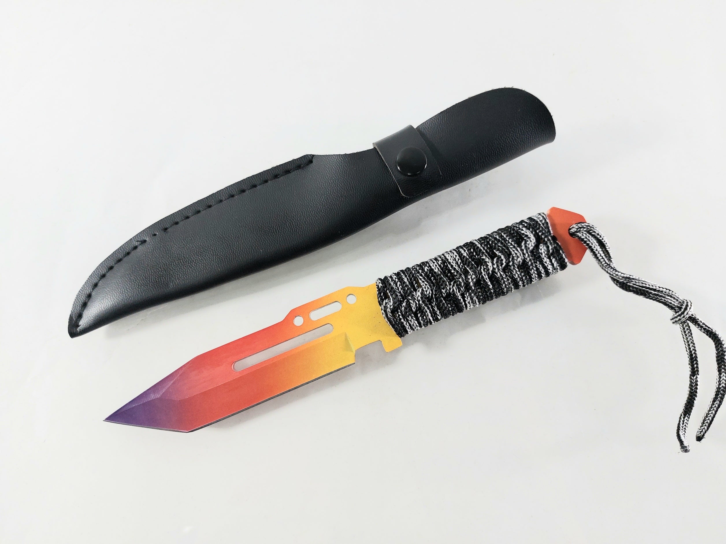 CS GO Counter Strike Tactical knife тактически ловен нож с паракорд и кожена кания модел 1