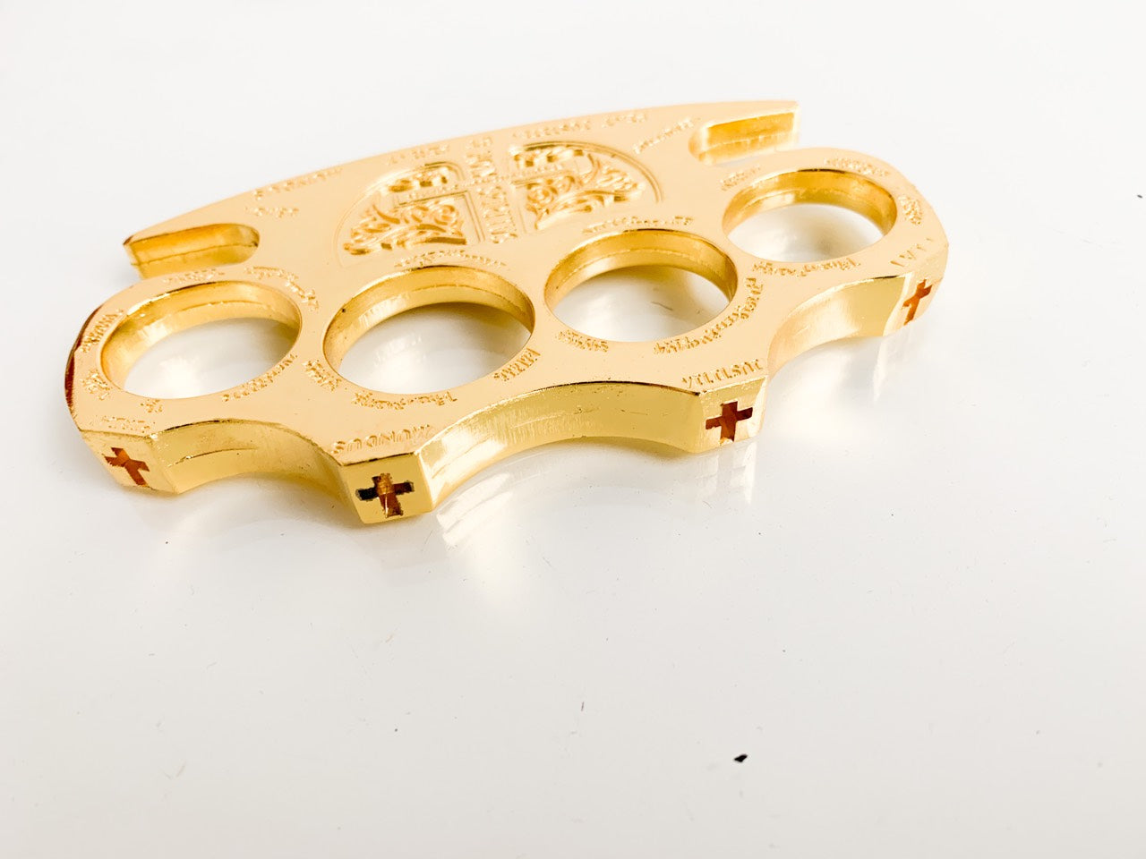 Лимитирана серия метален бокс златист с латински надписи и кръстове