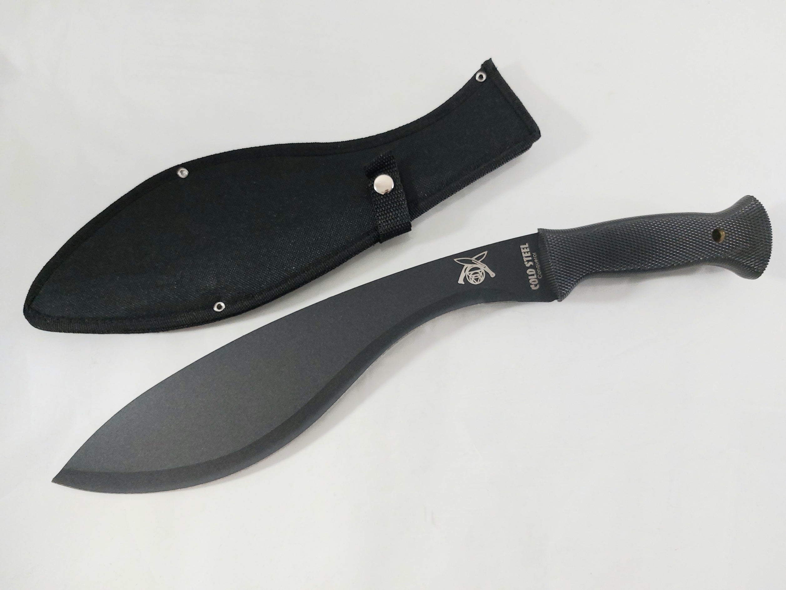 KUKRI кукри / мачете модел масивен ловен нож с кания и вулканизирана дръжка