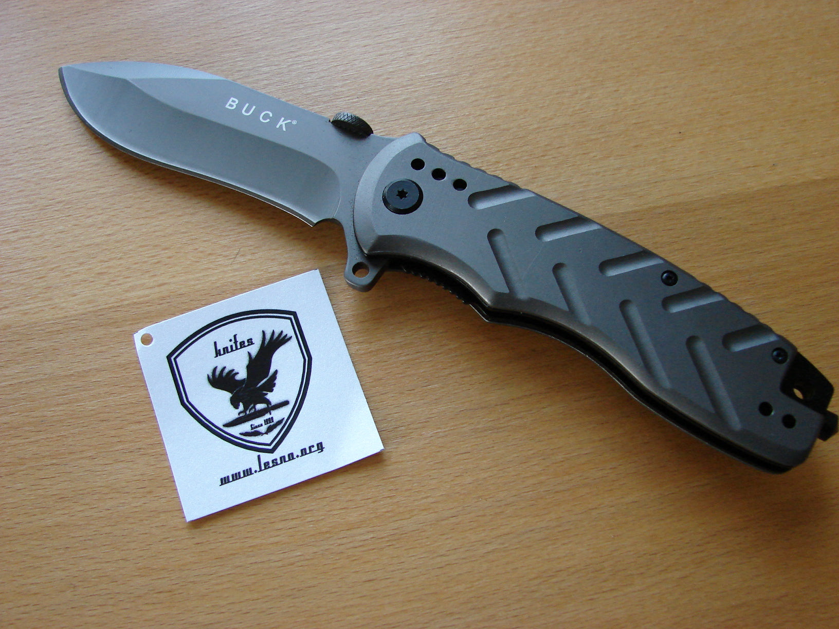 Сгъваем автоматичен нож Buck